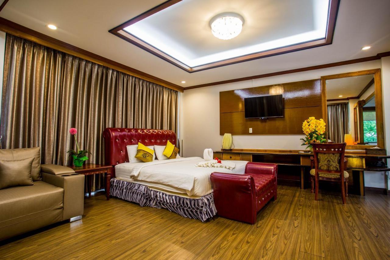 The Uncle Beach Resort And Seaside Residence Bang Saphan Noi Exterior foto