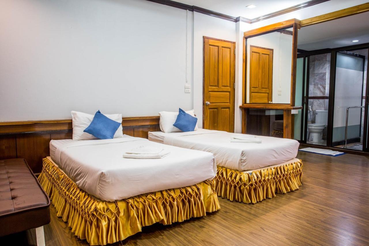 The Uncle Beach Resort And Seaside Residence Bang Saphan Noi Exterior foto